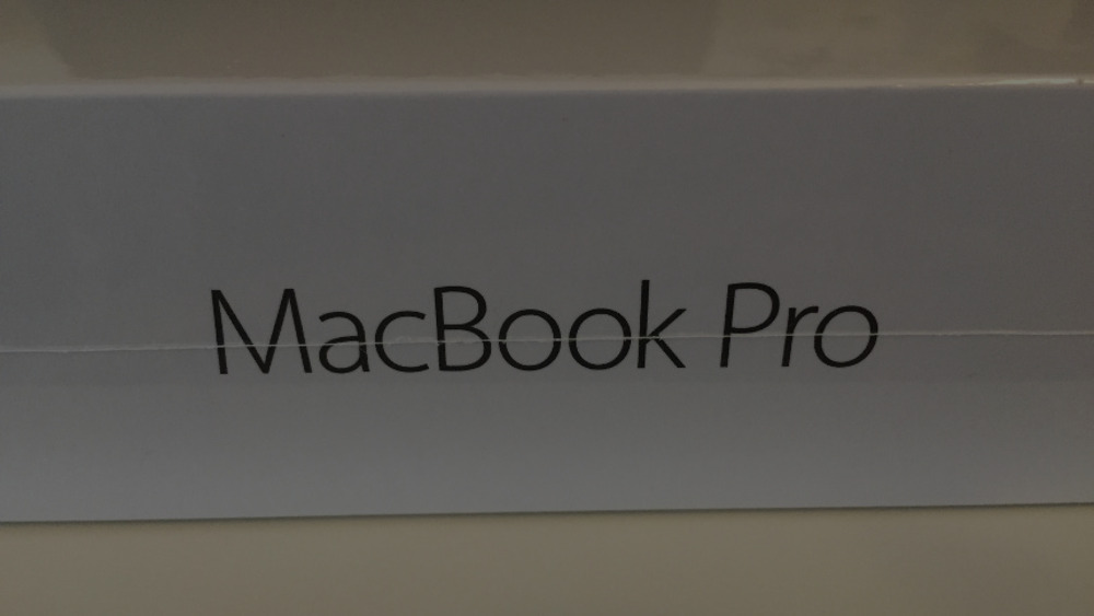 【blog】ついにMacBook Pro買いましたー